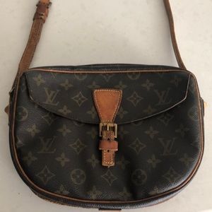 Authentic Louis Vuitton Crossbody